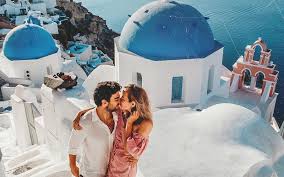 Top 10 Travel Couples That Are Couple Goals - Destination Deluxe