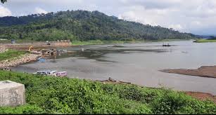 Waduk selorejo berada di kecamatan ngantang, kabupaten malang. Berpanorama Waduk Dan Pengunungan Yuk Kunjungi Wisata Alam Bendungan Selorejo Surabaya Today