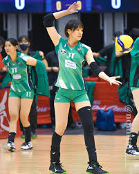 ボード 女子バレーボール選手 のピン