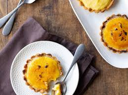 Decouvrez La Recette Tartelettes A La Creme Catalane Sur Cuisineactuelle Fr Creme Catalane Recette Mini Tarte