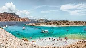 Astypalaia, a hospitable island that combines history, sea, wild beauty, attractions, entertainment and an endless blue. Astypalea Urlaub Auf Dodekanes Discover Greece