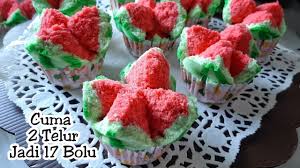 Tidak heran jika banyak orang menyukai kue ini dan sering menjadikannya sebagai makanan wajib setiap hari. Bolu Kukus Mekar 2 Telur Bolu Kukus Semangka Youtube