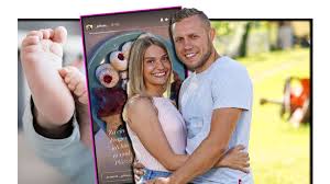 Liebesbotin arabella kiesbauer hat auch 2020 die einsamen herzen des landes zum höherschlagen gebracht. Bauer Sucht Frau Rtl Julia Von Jungbauer Patrick Pregnant Finally She Breaks Her Silence De24 News English