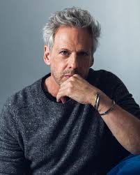 Featured actor reference guide