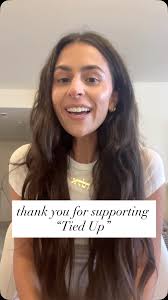 When to Use Hebrew and English in Your Nonprofit Video for Donors