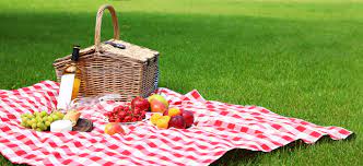 Download the perfect picnic pictures. National Picnic Month Plan The Perfect Picnic With These Top Luxury Buys Luxury Lifestyle Magazine