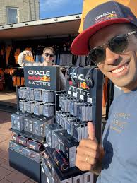 GP Zandvoort 🏁 Here we Go 💨 Yes we zijn aanwezig met RedBull Racing audio  😎 3 dagen ✓ 8 locaties ✓ Toffe RedBull Racing audio merch 🎵 ✓ Great  people ✓ Good vibes ✓ Op naar een top weekend!…