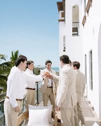 Sonia + Luke 🤍 📍Lake Oswego, Oregon • • • @yourperfectbridesmaid  @mollyjsmithphoto @lovelybrideatl @luxsucreweddings @songbirdfloristry  @jackvictorofficial @pearlcateringpdx @oliviahawthornemakeup @bluewaveband  @courtingdesign @ardeneventco ...