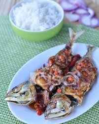 Kalau anda guna ikan banyak, lebihkan bahan * cili merah dan cili padi. 7 Lauk Melayu Sempoi Mudah Dimasak Mmyankees Kongsi Resipi Keluarga