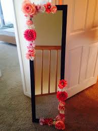 Have Always Wanted To Do Something Like This To My Mirror Since It Has No Frame Perfect Flower Mirror Diy Room Decor Home Diy