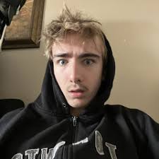 Stream Luke McCormick music