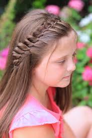 I like to start the braid in the middle of the strands instead of the top because it gives the challah a more even, balanced shape. 4 Strand French Braid Easy Hairstyles Cute Girls Hairstyles