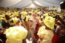 The good news is that there are a few basic tips that you can follow to help you create your guest list. How To Make A Guest List How Many And Who Not To Invite Naijaglamwedding