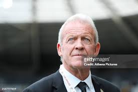 287点のサッカーコーチ アラン・カーティスの写真と高解像度写真