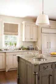 antique white kitchen cabinets