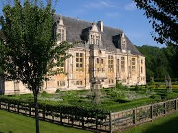 The Chateau Du Grand Jardin Was A Maison De Plaisance Attached To The Seat At Joinville Haute Marne Of Claude De Lorraine Castle House French Castles Chateau