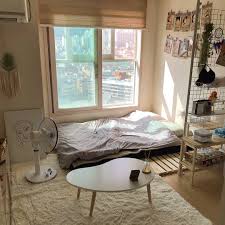 20 Inspirasi Desain Kamar Tidur Kecil Tetap Nyaman Di Lahan Terbatas