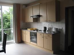 Esther moser, eric falk, pamela stanford, dagmar bürger, martine flety, olivier mathot, guy delorme, henri guégan, néné kaò, betty laure, jesus franco, blue rita (1977) ( das frauenhaus ) ( le cabaret des filles perverses ), blue rita (1977), das frauenhaus, le. Das Frauenhaus