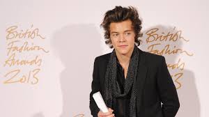 Applying product while hair is still wet can make it. A Year By Year History Of Harry Styles S Hairstyles Gq
