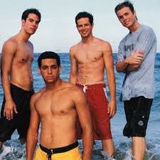 Lt → english → ashley parker angel (4 songs translated 2 times to 2 languages). Ashley Parker Angel Parkerangel Twitter