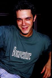 Los mejores vídeos de alejandro sanz. Asi Se Vestia De Verdad En Los 90