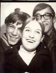 A picture is worth a thousand words