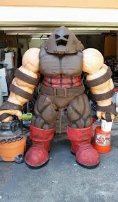 Distinct from humongous mecha in that powered armor is a suit worn on the body, while humongous mecha are vehicles that are controlled, either from a cockpit or with some unusual user interface. X Men Someone Made A Giant Homemade Juggernaut Costume And It S Awesome Cinemablend
