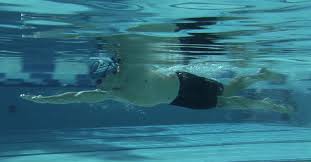 Many swimmers neglect their underwater work and this leaves a huge gap for you to slip in and gain an advantage over them. How To Kick Faster In Freestyle Triathlon Swim Training