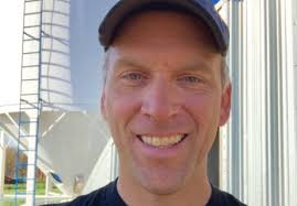 Adam Gurr's Instagram, Twitter & Facebook