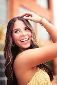 The college kid is her favorite person! ❤️