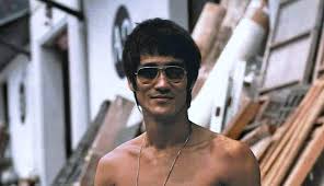 Bruce lee's daughter here, @therealshannonlee + the bruce lee family company on behalf of bruce lee's legacy. Bruce Lee Abs Photos Facebook