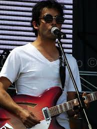 Alvaro lopez, md is an infectious disease specialist practicing infectious disease and internal medicine in austell. Alvaro Lopez Los Bunkers Semana De La Independencia Talca Flickr