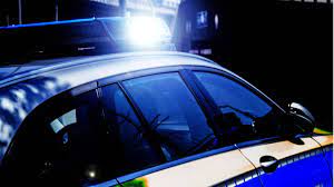 Nach einer anzeige wegen fahrerflucht wird die polizei versuchen sich möglichst schnell an den unfallflüchtigen zu wenden. Fahrerflucht In Twist Drei Jahre Altes Kind Nach Unfall Zuruckgelassen Stern De