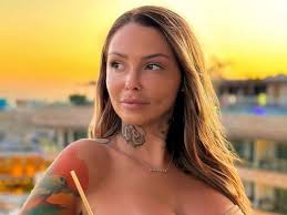 Quebec Porn Star Hélène Boudreau Is Hosting A Contest To Be A High ...