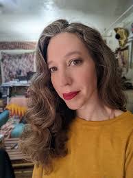 Gail Lopes's Instagram, Twitter & Facebook