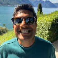 Looking for a photographer and mural artist in JT