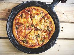 Reddit Is Freaking Out Over This Genius Method For Reheating Pizza Reheat Pizza Leftover Pizza Food
