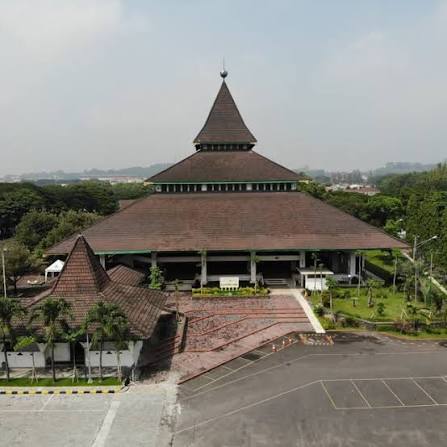 Nurul Jannah Petrokimia Gresik