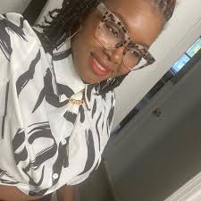 Sippin' Safari tickets include wine samples, live music, wildlife viewing,  and complimentary carousel rides!