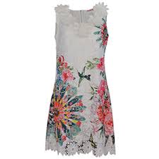 Bekijk meer ideeën over zomerjurk, vrouw, kleding. Mouwloze Witte Zomerjurk Met Bloemmotief Bk Leder