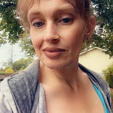 Danielle Elizabeth Bowling