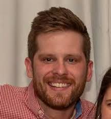 RFM-20-50330-Family Medicine Recruitment Booklet.indd