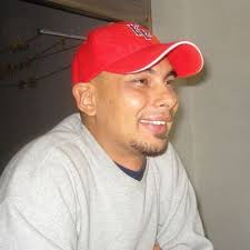 Carlos Abrahams (@caz_187)