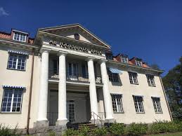 It provides access to more than four million photographs, objects, works of art and buildings. Lansmuseet Gavleborg Inlagg Facebook