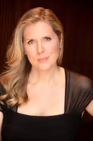 Mairi Dorman-Phaneuf Bio — MAIRI DORMAN-PHANEUF