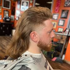 Katlynn Smith (Kat) The Barber (@kat.thebarber) • Instagram photos and  videos