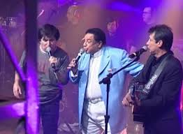 Bb7 eb de rever a terra em que nasci. Gilberto E Gilmar Pagina Oficial Gilberto E Gilmar Com Agnaldo Timoteo Os Verdes Campos Da Minha Terra Facebook