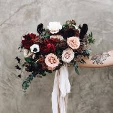 Beautiful burgundy wedding centerpieces ideas for any wedding themes. 470 Burgundy Wedding Flowers Ideas Burgundy Wedding Wedding Flowers Wedding