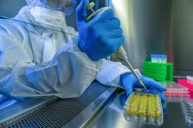 Regeneron Moderna Return Encouraging Early Data On Covid 19 Clinical Trials