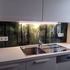 Ich Liebe Den Wald Diese Kuchenruckwand Ist Aus Glas Und Lasst Einen Tief In Die Natur Blicken Das Finde In 2020 Kuche Ruckwand Glas Glasruckwand Kuche Glasruckwand